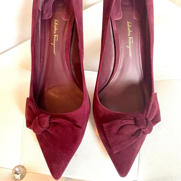 Ferragamo Cylinder Heels - Picture 5 of 12